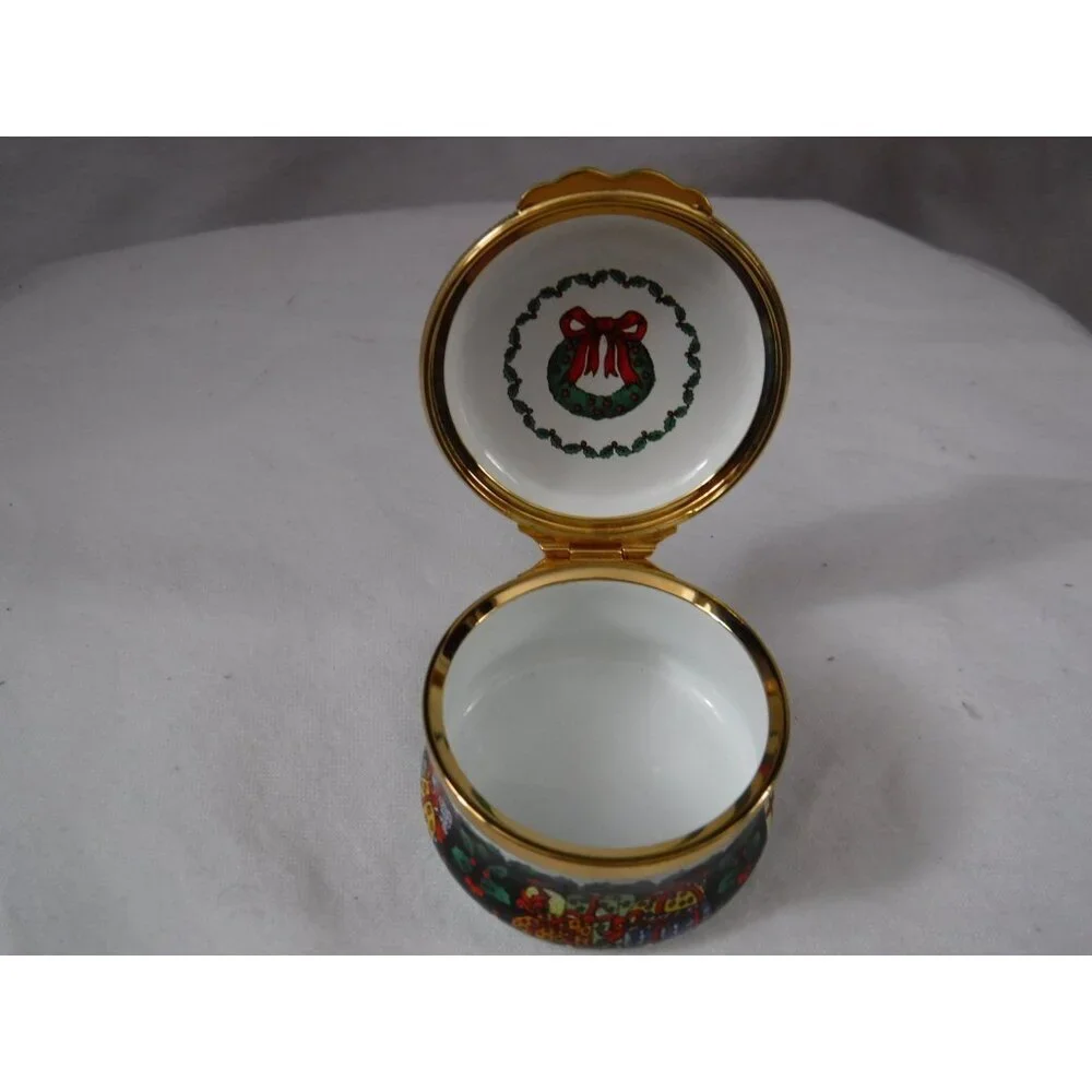 Enamel Box,‎ Halcyon Days, Christmas 1991, Snuff Box, Pill Box, Jewelry box,